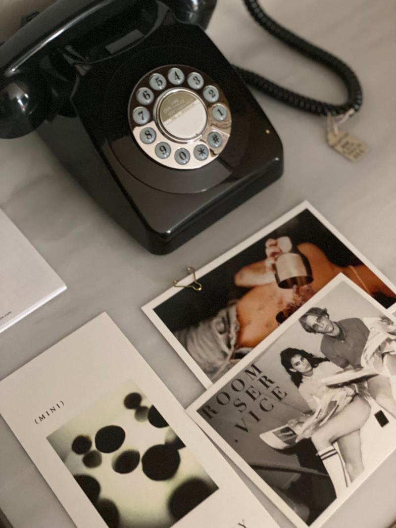 Gatsby Athens 호텔 외부 사진 A photograph of a telephone
